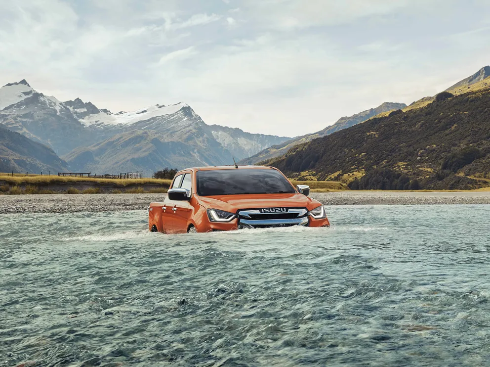 20My Isuzu D Max 19 Aunz Rhd Crew Rbd Small (1)
